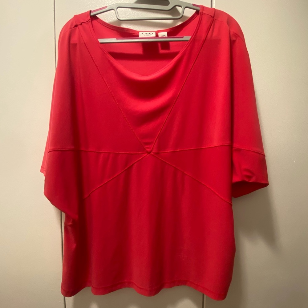 Melon pull-over dress shirt